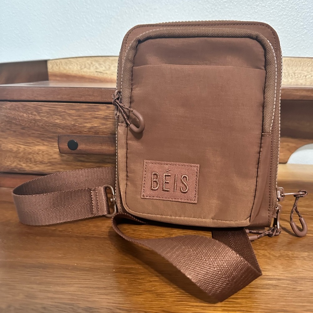 BEIS Sport Sling in Maple